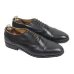 DANZIO Black Textured Leather Oxford Shoes For Men