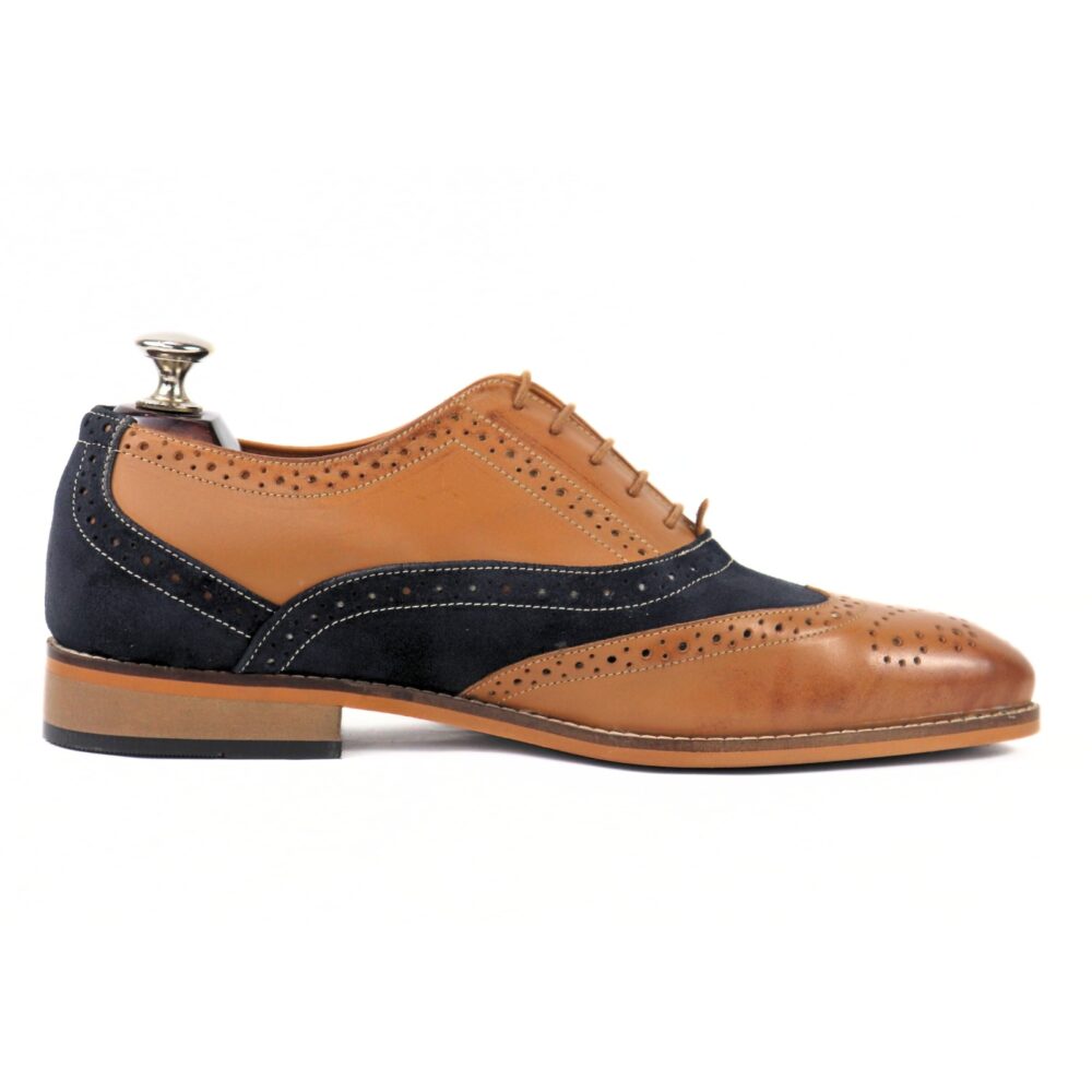 brogue oxford shoe