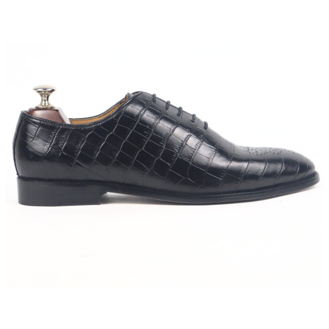 DANZIO Black Croco-Print Leather Wholecut Shoes For Men