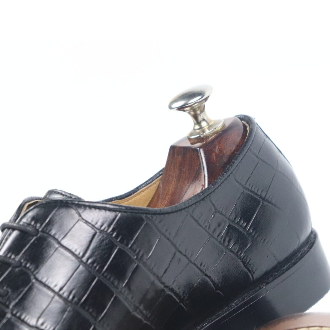 DANZIO Black Croco-Print Leather Wholecut Shoes For Men