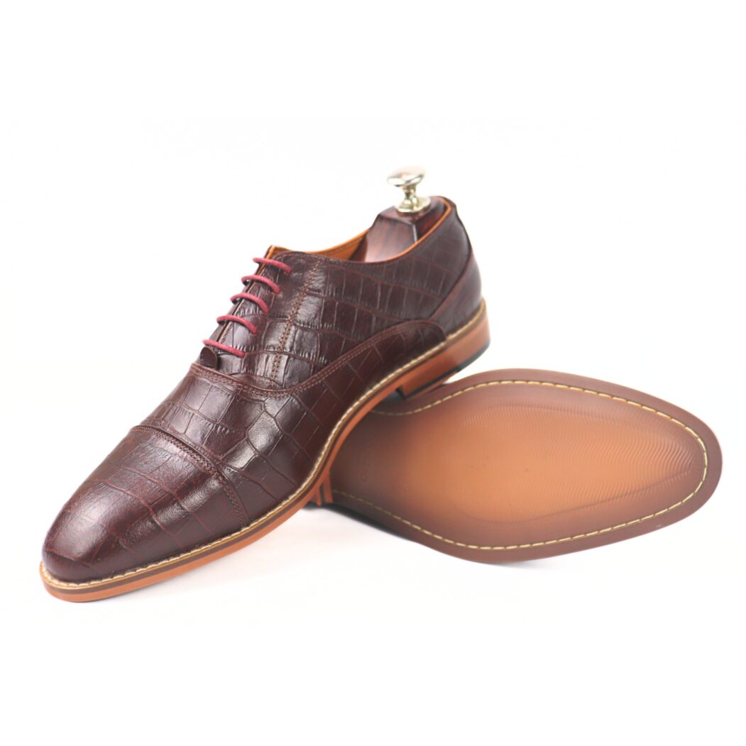 DANZIO Maroon Croco-Print Leather Oxford Shoes For Men