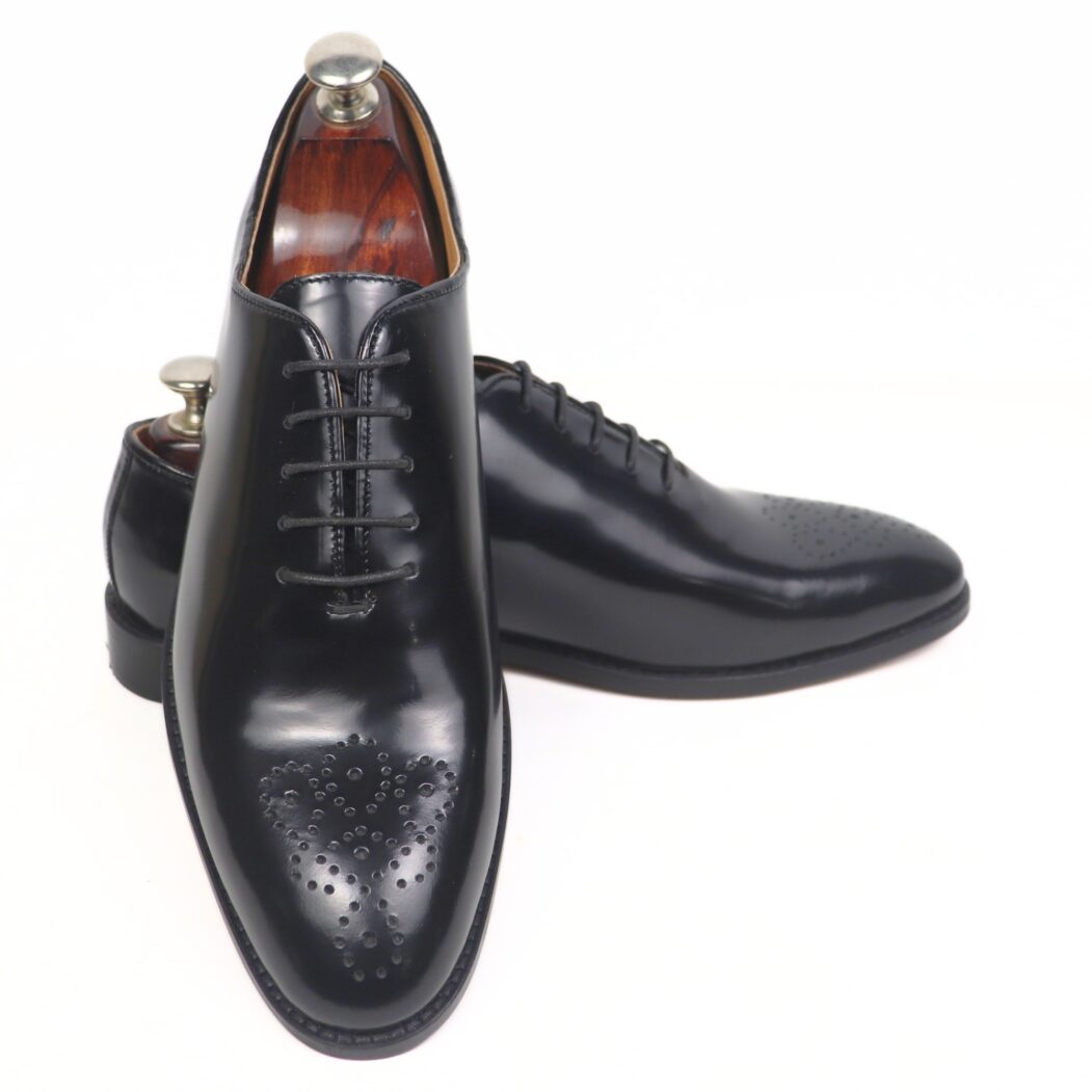 DANZIO Black Smooth Leather Wholecut Shoes For Men