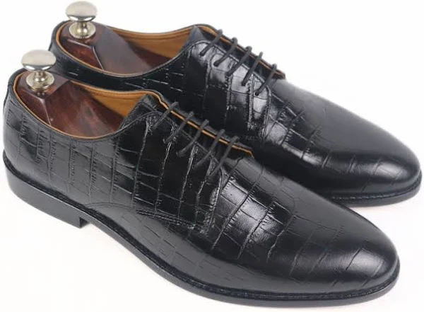 Top Benefits of Derby Shoes